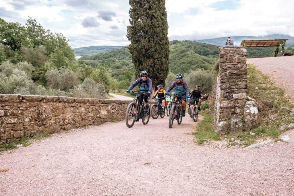 amiata ebike tour amici